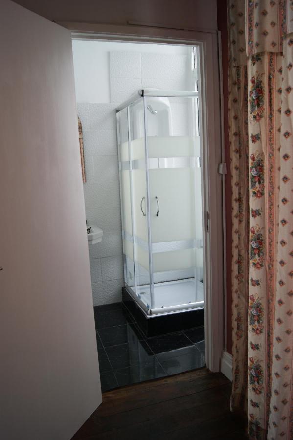 Azores Dream Hostel Ponta Delgada  Bagian luar foto