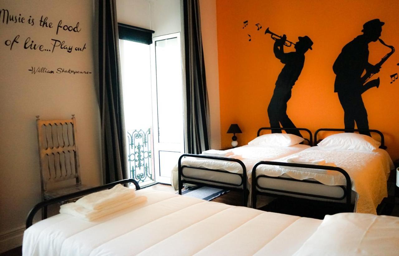 Azores Dream Hostel Ponta Delgada  Bagian luar foto